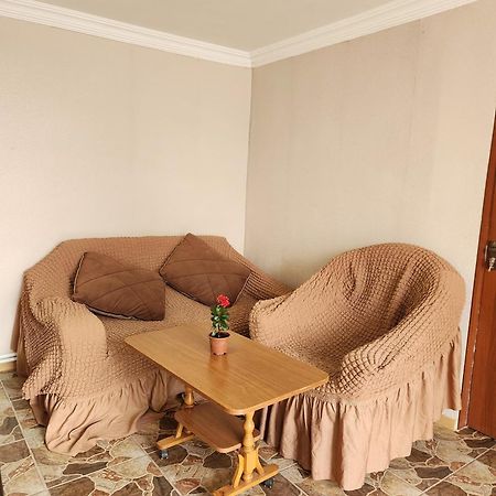 Guesthouse Ttt-1 Tiflis Dış mekan fotoğraf